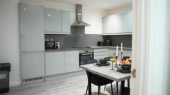 City Centre Luxury ApartmentSofa BedWIFI