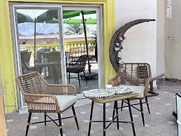 Danda Moon Pyramids Hotel