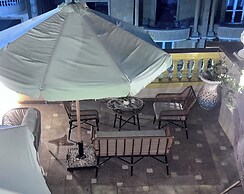 Danda Moon Pyramids Hotel