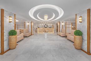Rhodos Horizon Boutique – Adults Only