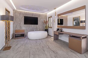 Rhodos Horizon Boutique – Adults Only