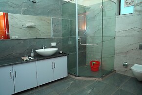 Vasant Corbett Resort