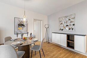 Novos Contrada Apartments