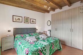 Gargnano Apartments