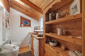 Gleise Lodge apartment