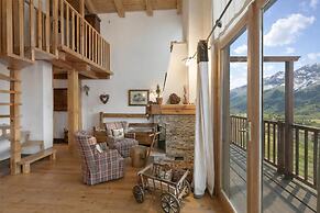Gleise Lodge apartment