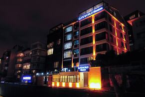 Elite World Homes Istanbul Bosphorus