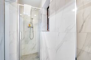 Spacious 4-Bedroom 2-Bath Home in Bywood