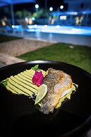 Sondor Hotel