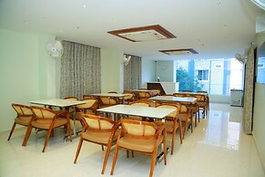 NOVEL HOTEL