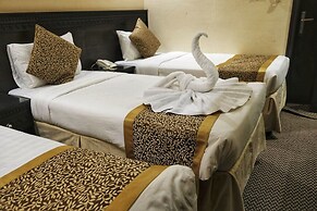 Kyona Hijra Hotel