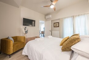 Marina Zeas Comfy Apartment