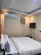 HIYAS RETREAT