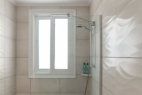 Saint Matthew Central Apartment by Senaon
