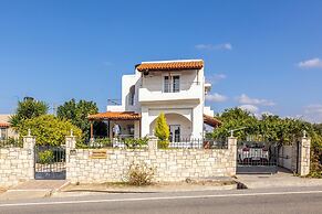 Amazing Villa Chrysanthi With Private Pool
