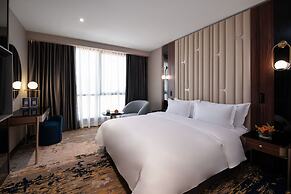 Warwick Al Taif Hotel