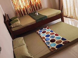 Room-aremen Transient, the no Hassle and