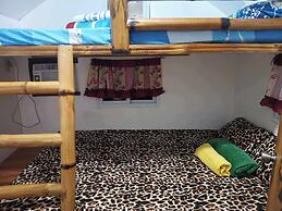 Room-aremen Transient, the no Hassle and