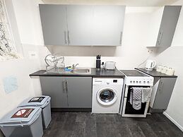 Comfortable Stay - Nowill Court