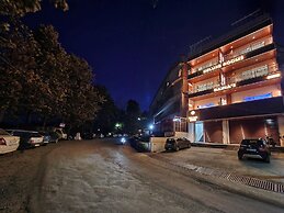 Raina's BnB