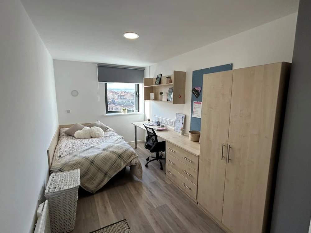 For Student Only Trinity Square in Nottingham - Campus Accommodation