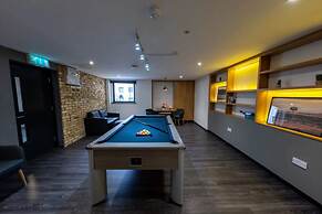 For Student Only Trinity Square in Nottingham - Campus Accommodation