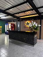 NEW STAR CENTER