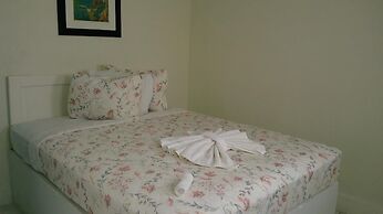 The Island Garden Hotel