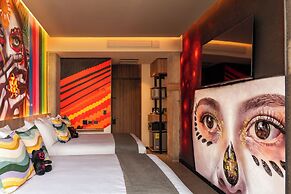 Street Art Hotel Roma