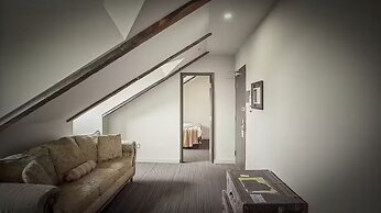 The British Hotel