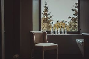 The British Hotel