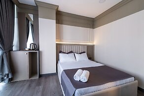ARENA LUXURY