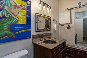 Casa Frida Massive Condo Sleeps up to 12!