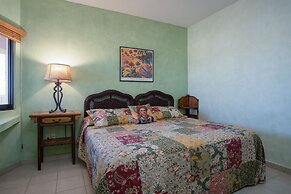 Casa Frida Massive Condo Sleeps up to 12!
