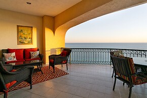 Casa Frida Massive Condo Sleeps up to 12!