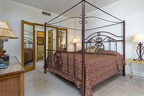 Casa Frida Massive Condo Sleeps up to 12!