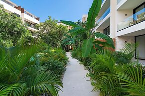 Luxury Jungle Condos by Casago