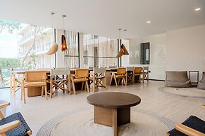 Luxury Jungle Condos by Casago