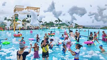 Sanya Harman Hotel