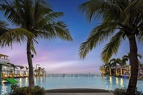 Sanya Harman Hotel