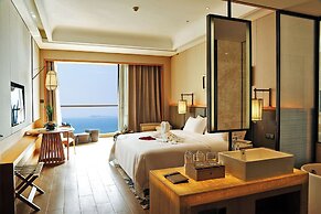 Sanya Harman Hotel