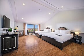 JM Hoi An Beach Hotel