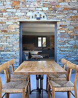 Emerald Tinos