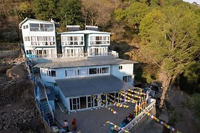 Acanti Dharamshala