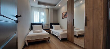 Professionally Maintained Spacious New Suites 1