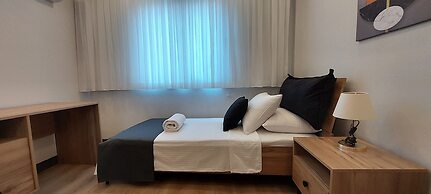Professionally Maintained Spacious New Suites 5
