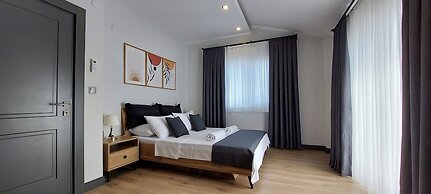 Professionally Maintained Spacious New Suites 5