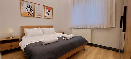 Professionally Maintained Spacious New Suites 2-6