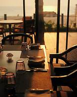 The Postcard on the Arabian Sea