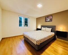 TONIGHT Apartments